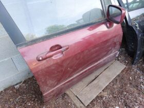 SUZUKI Jobb első Ajtó (Részeivel)