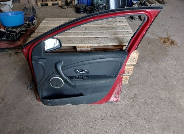 
								RENAULT Jobb első Ajtó (Részeivel) full									