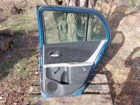 TOYOTA Jobb hátsó Ajtó (Részeivel)