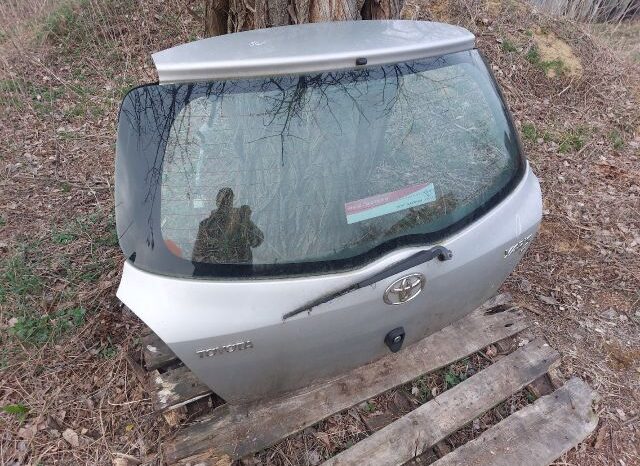 
								TOYOTA Csomagtérajtó (Részeivel) full									