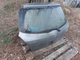 
										TOYOTA Csomagtérajtó (Részeivel) full									