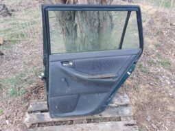 
										TOYOTA Jobb hátsó Ajtó (Részeivel) full									