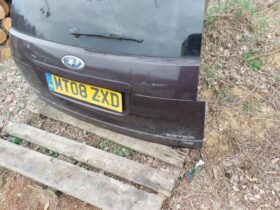 FORD Csomagtérajtó (Részeivel)