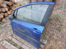 TOYOTA Bal első Ajtó (Részeivel)