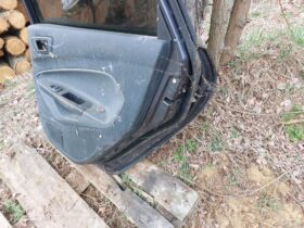 FORD Jobb hátsó Ajtó (Részeivel)