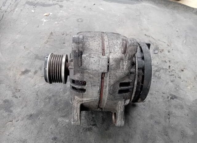 
								RENAULT Generátor full									