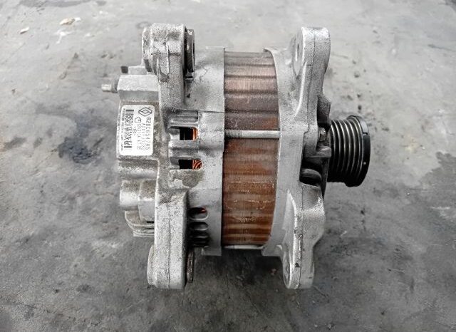 
								RENAULT Generátor full									