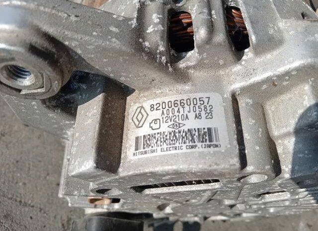 
								RENAULT Generátor full									