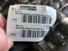 SUZUKI Komplett Motor (Segédberendezésekkel)