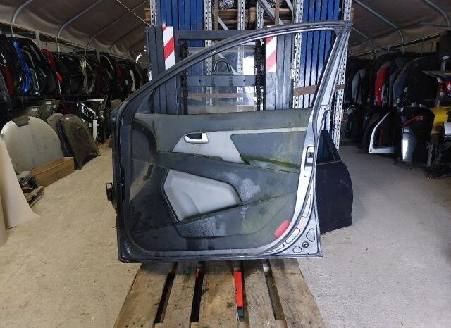 
								KIA Jobb első Ajtó (Részeivel) full									