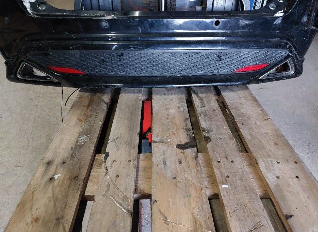 
								HONDA Hátsó Lökhárító (Részeivel) full									