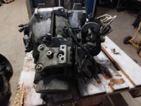 PEUGEOT Váltó (Mechanikus)