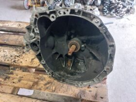 RENAULT Váltó (Mechanikus)