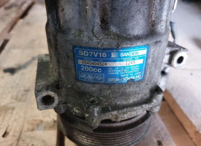 
								FORD Klímakompresszor full									