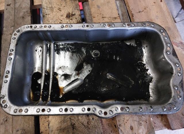 
								RENAULT Olajteknő full									