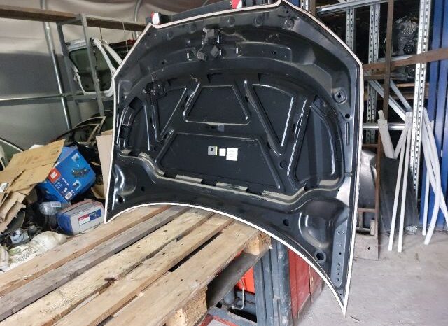 
								AUDI Motorháztető full									