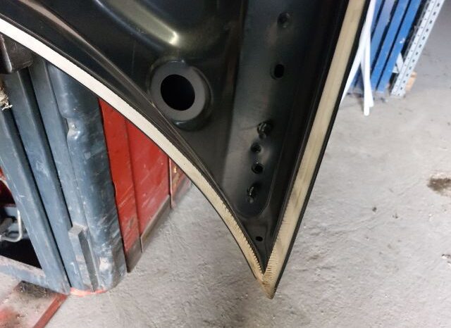 
								AUDI Motorháztető full									