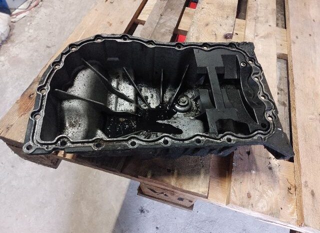 
								RENAULT Olajteknő full									