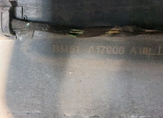 
								FORD Hátsó Lökhárító (Részeivel) full									
