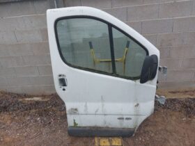 RENAULT Jobb első Ajtó (Részeivel)