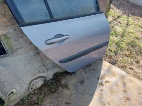 RENAULT Jobb hátsó Ajtó (Részeivel)