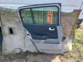 RENAULT Bal hátsó Ajtó (Részeivel)