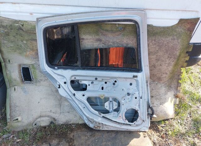 
								RENAULT Bal hátsó Ajtó (Részeivel) full									