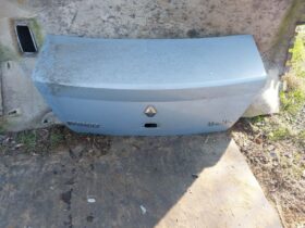 RENAULT Csomagtérajtó (Részeivel)