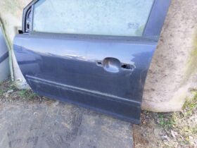 FORD Bal első Ajtó (Részeivel)