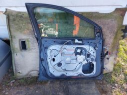 
										FORD Bal első Ajtó (Részeivel) full									