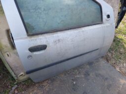 
										FIAT Jobb első Ajtó (Részeivel) full									