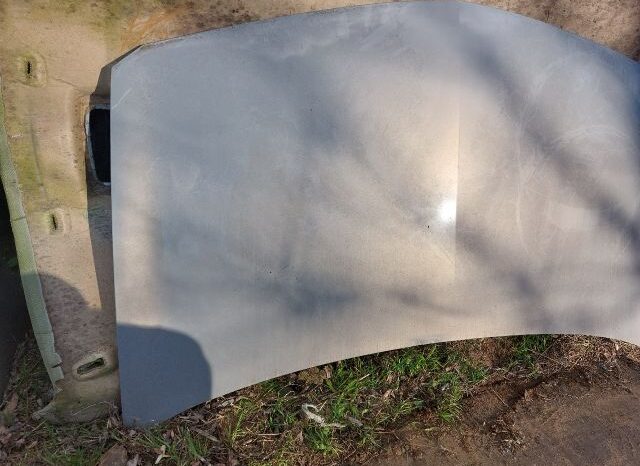 
								RENAULT Motorháztető full									