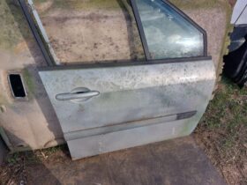 RENAULT Jobb első Ajtó (Részeivel)
