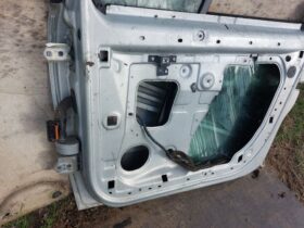 RENAULT Jobb első Ajtó (Részeivel)