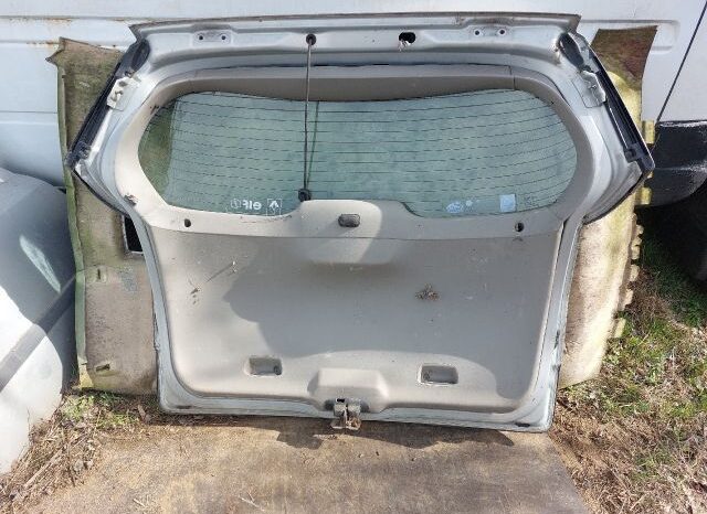 
								RENAULT Csomagtérajtó (Részeivel) full									