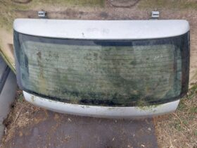 AUDI Csomagtérajtó (Részeivel)