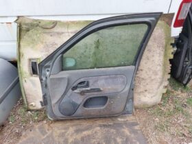 RENAULT Jobb első Ajtó (Részeivel)