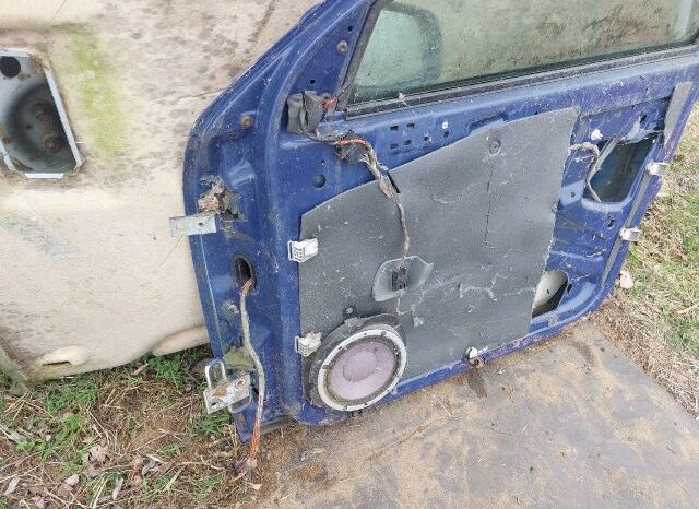 
								SKODA Jobb első Ajtó (Részeivel) full									