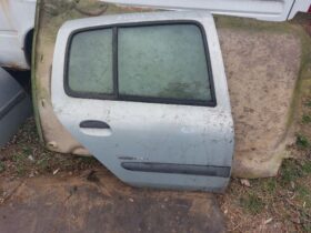 RENAULT Jobb hátsó Ajtó (Részeivel)