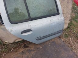 
										RENAULT Jobb hátsó Ajtó (Részeivel) full									