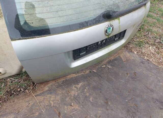 
								SKODA Csomagtérajtó (Részeivel) full									