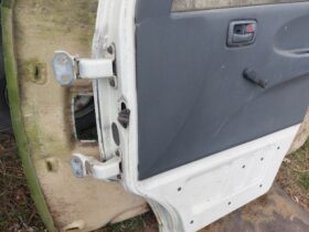 TOYOTA Jobb első Ajtó (Részeivel)