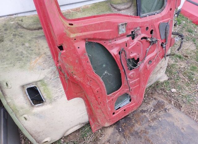 
								RENAULT Bal első Ajtó (Üres lemez) full									