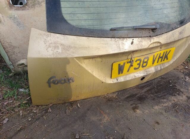 
								FORD Csomagtérajtó (Részeivel) full									