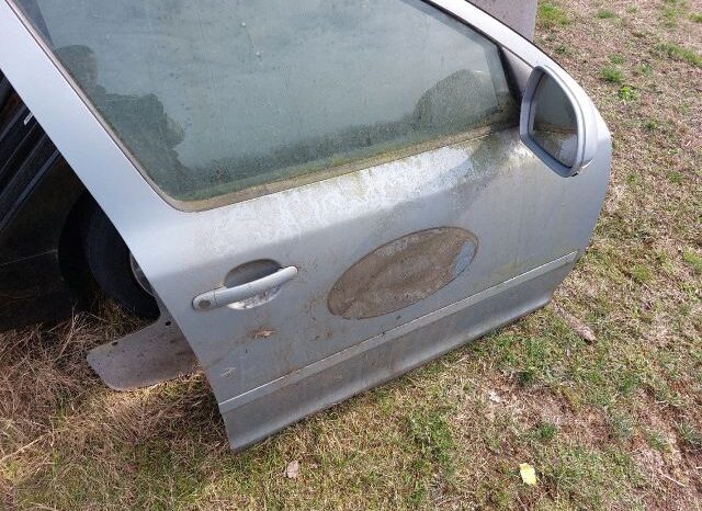 
								SKODA Jobb első Ajtó (Részeivel) full									