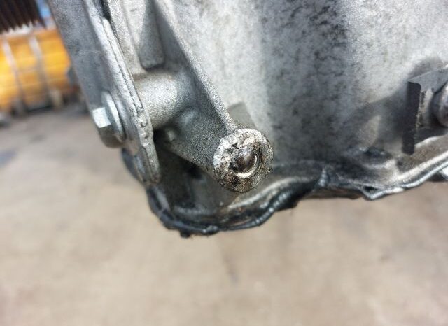 
								RENAULT Motor (Fűzött blokk hengerfejjel) full									