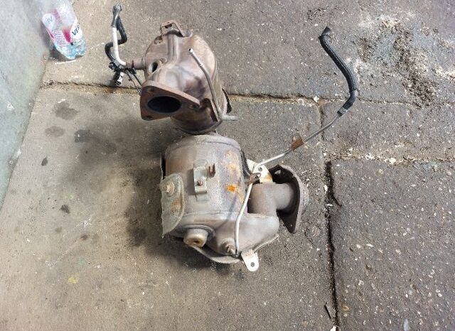 
								TOYOTA Részecskeszűrő full									