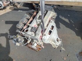 TOYOTA Komplett Motor (Segédberendezésekkel)