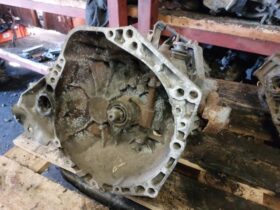 TOYOTA Váltó (Mechanikus)