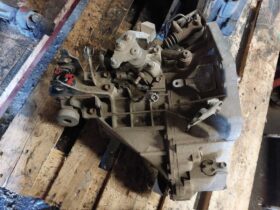 TOYOTA Váltó (Mechanikus)